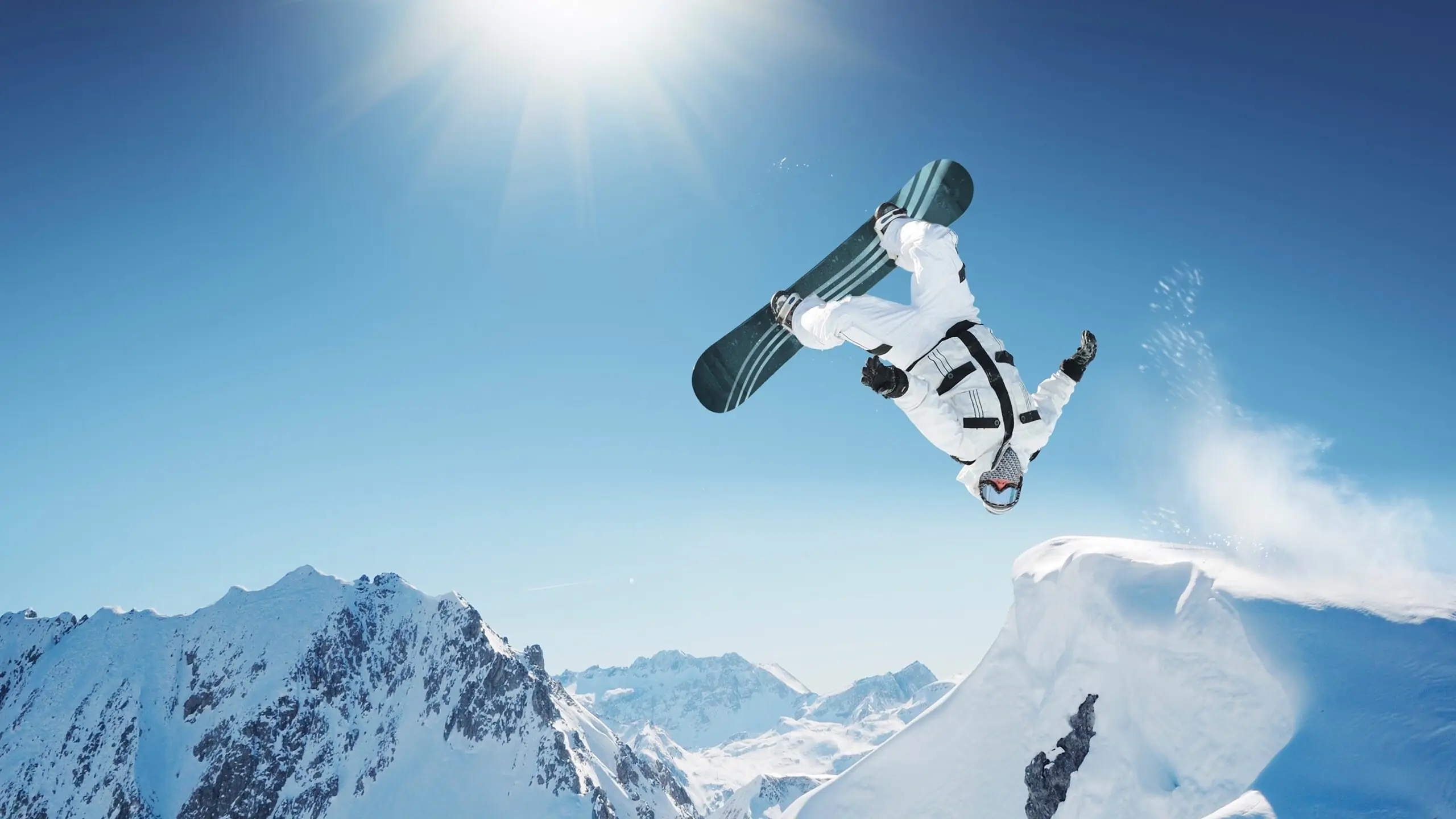 荷兰骑手 Dinja van Liere 在巴黎奥运会盛装舞步比赛中获得第六名，展现出色表现。